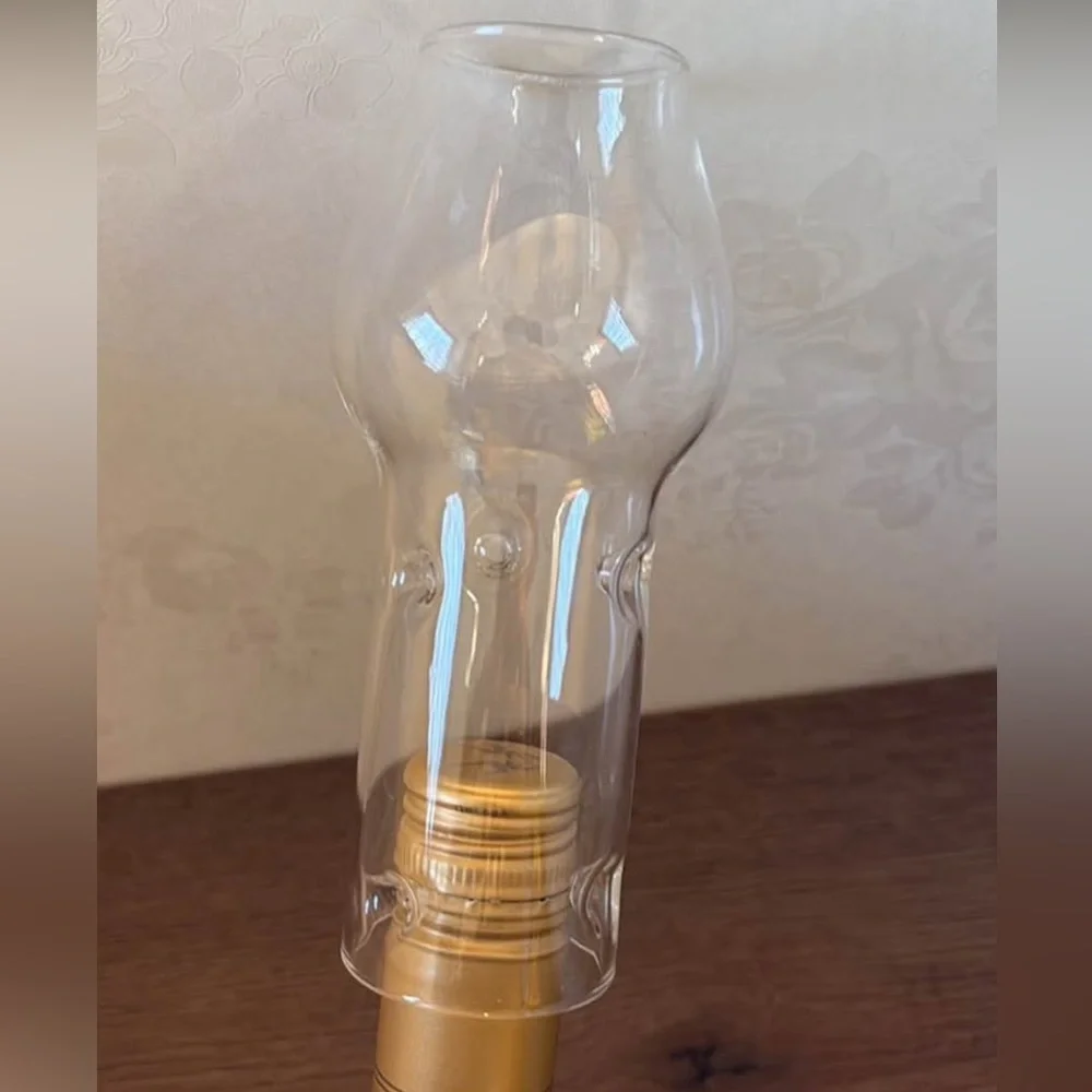 N/A green glass